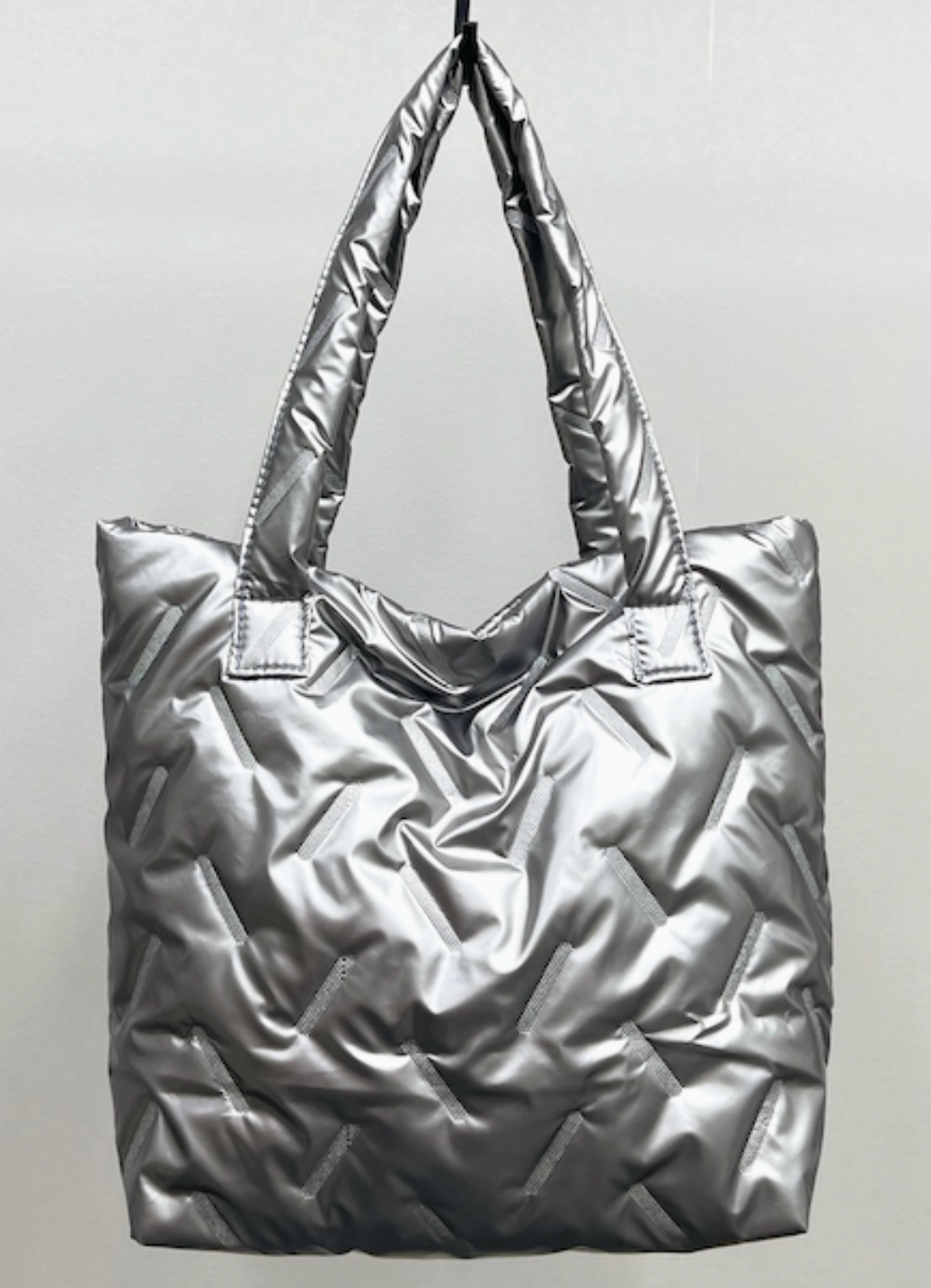 PRETTY PERSUASIONS TYLER BAG