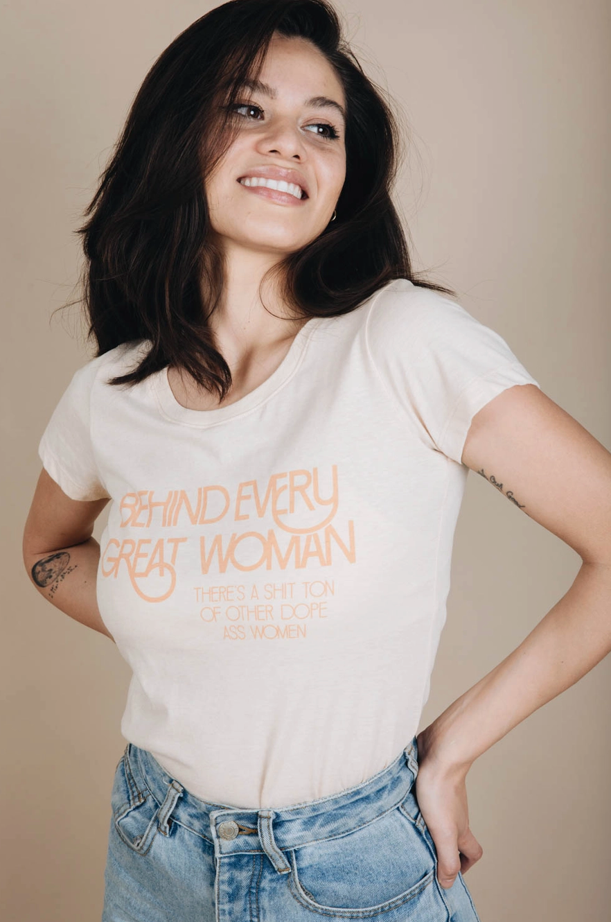 THE BEE & THE FOX BEHIND EVERY GREAT WOMAN