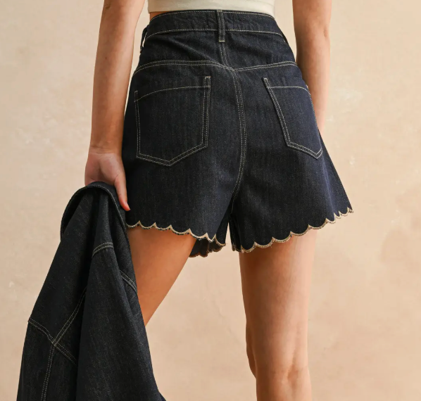 MIOU MUSE SALLY SACLLOP DENIM SHORT