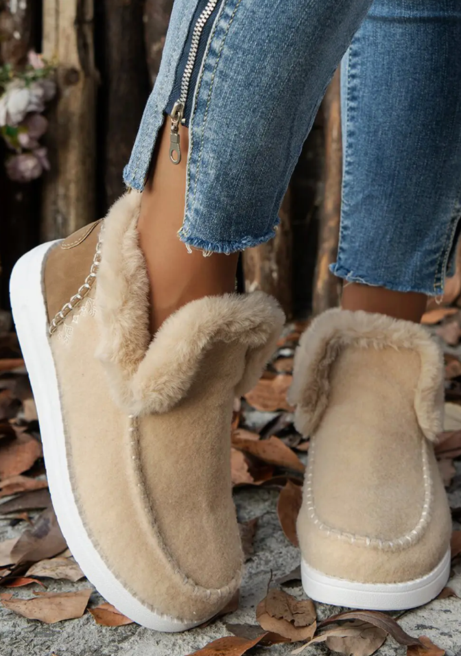 1 THE WOMAN ANKLET BOOT