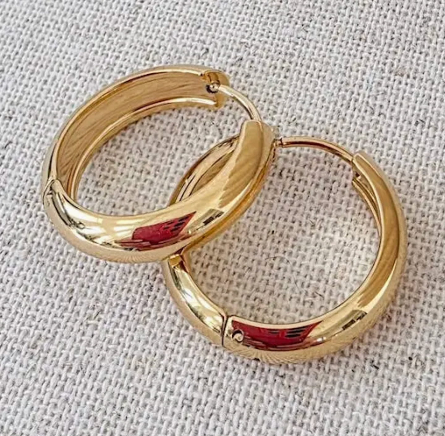 PRETTY SIMPLE ENDLESS EVERYDAY HOOPS