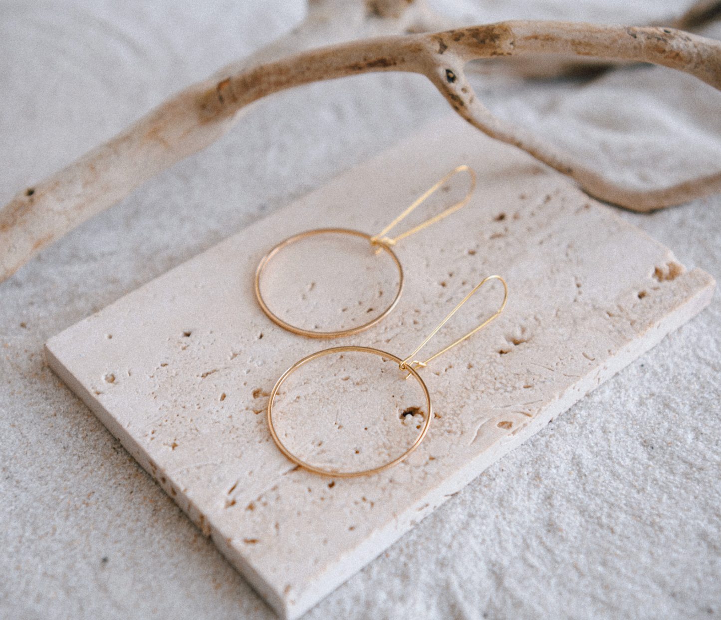 CECELIA DESIGNS JEWELRY GOLD EARRINGS