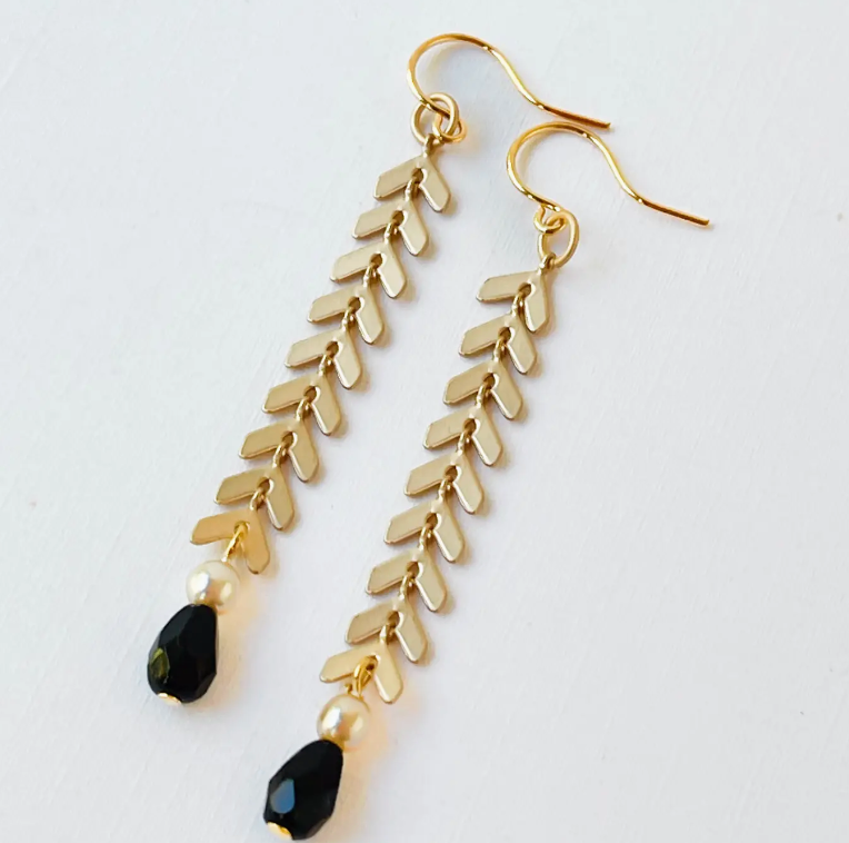 NEST PRETTY THINGS CHEVRON EARRINGS