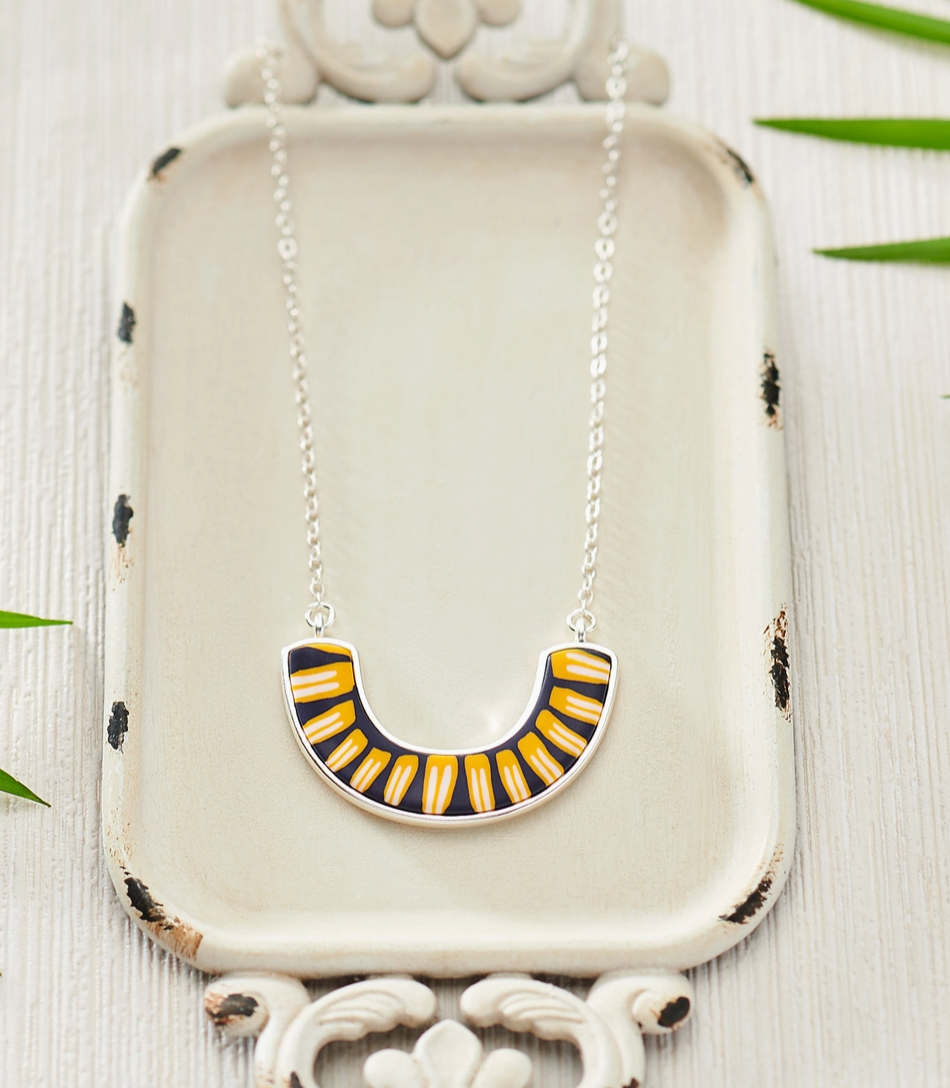 JILZARAH FRENCH QUARTER CRADLE NECKLACE