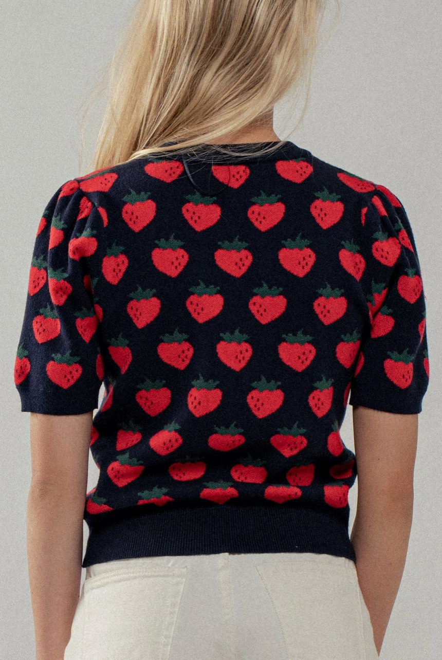 FASHION WEEK STRAWBERRY SHORTY TOP