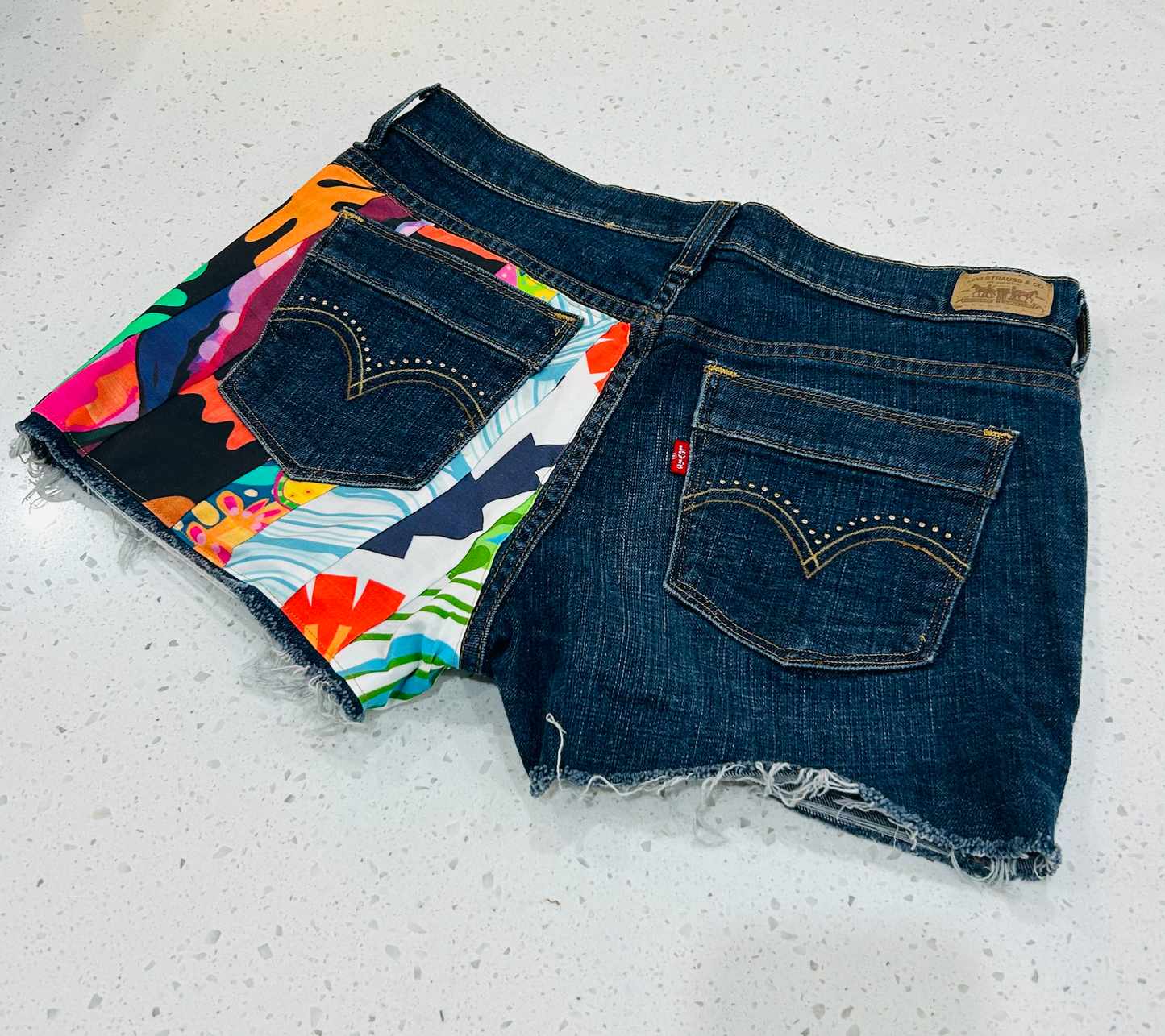LEVI NEW LIFE CUSTOM SHORTS