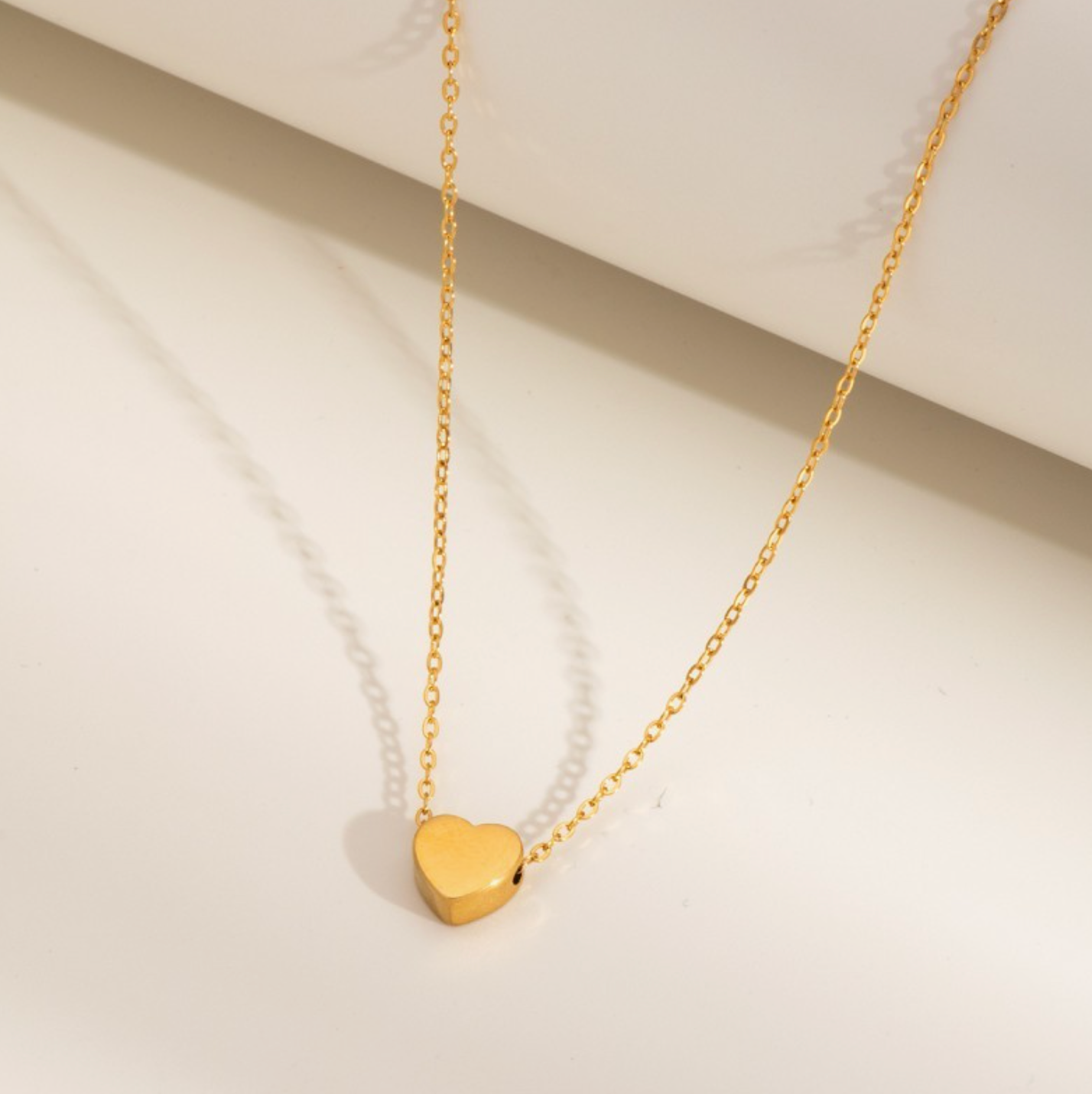JOSSLYN ICON NECKLACE
