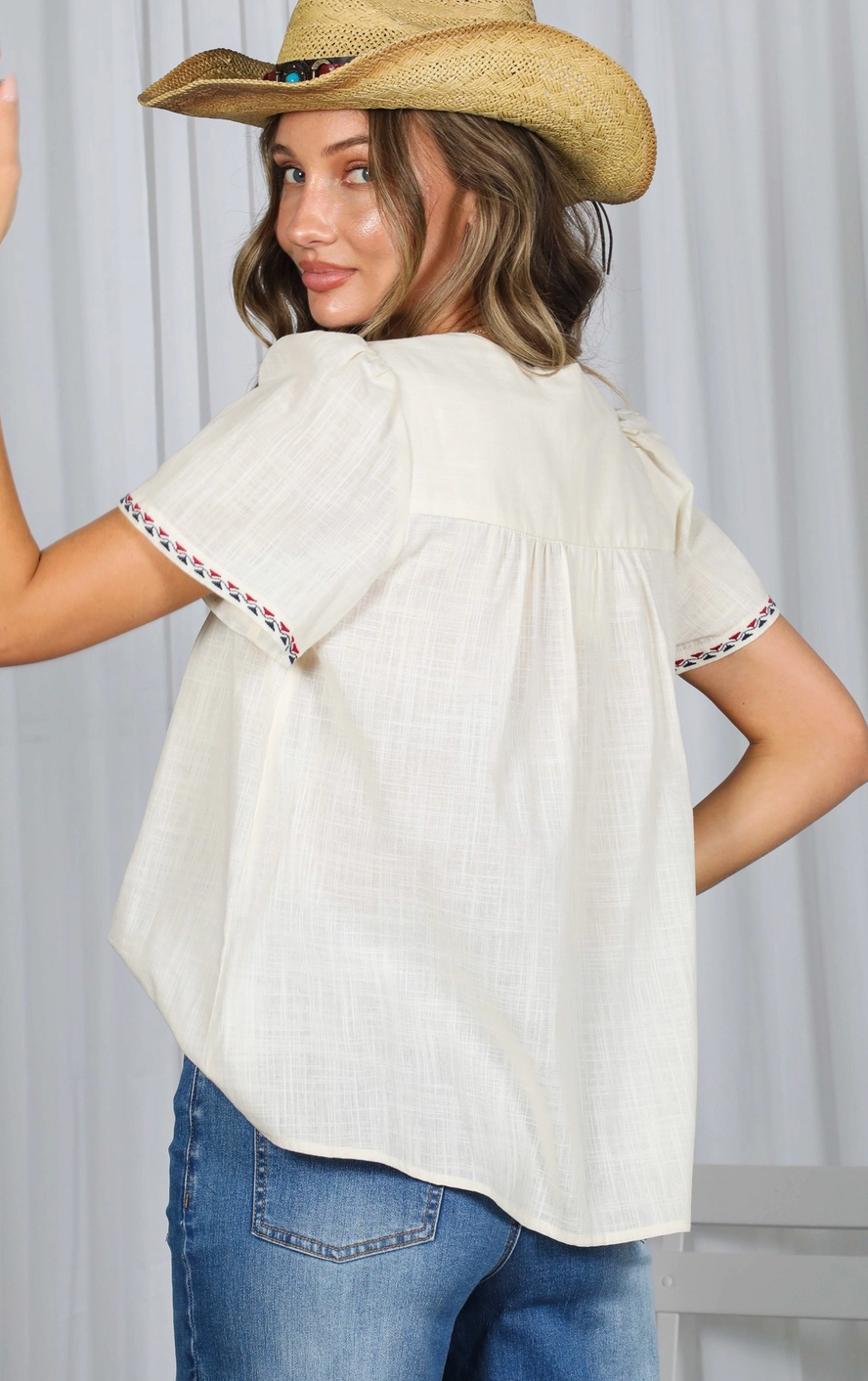 VINE & LOVE AZTEC BLOUSE