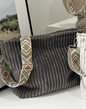42 POPS TOVA CROSSBODY BAG