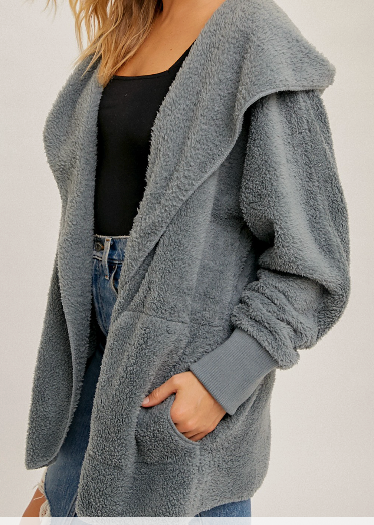 HEM & THREAD TEDDY BEAR CARDIGAN