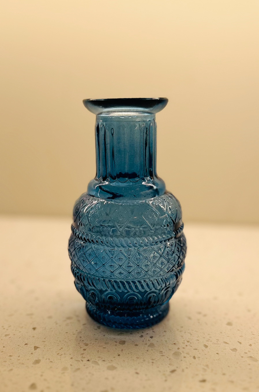 DOWNTOWN MINI GLASS VASE