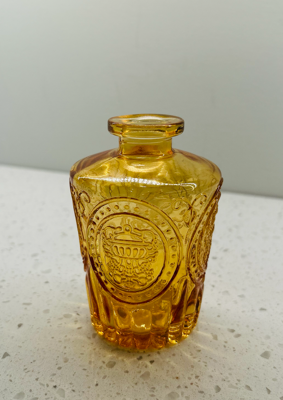 DOWNTOWN MINI GLASS VASE