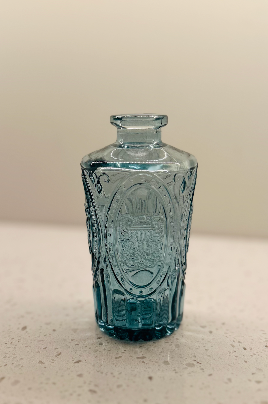 DOWNTOWN MINI GLASS VASE