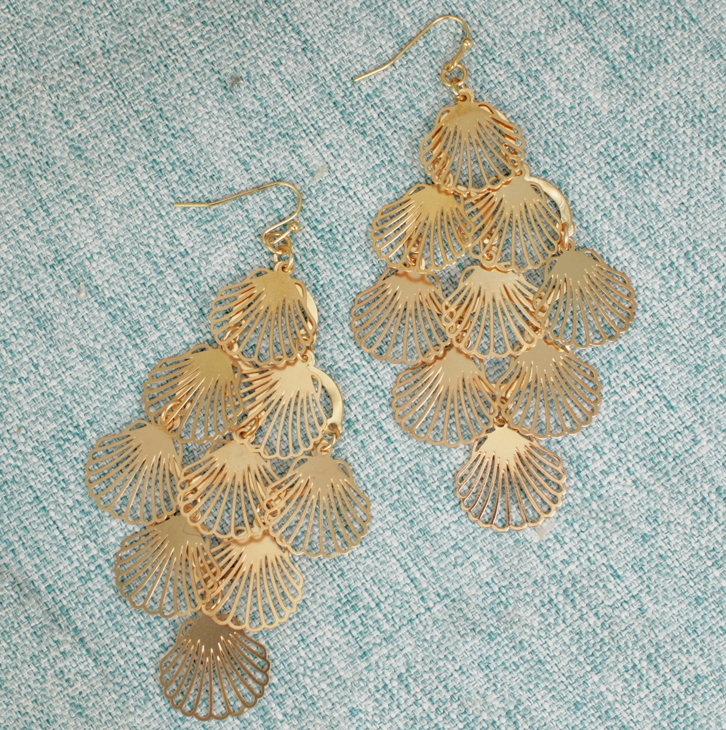 ZAD SHELLY EARRINGS