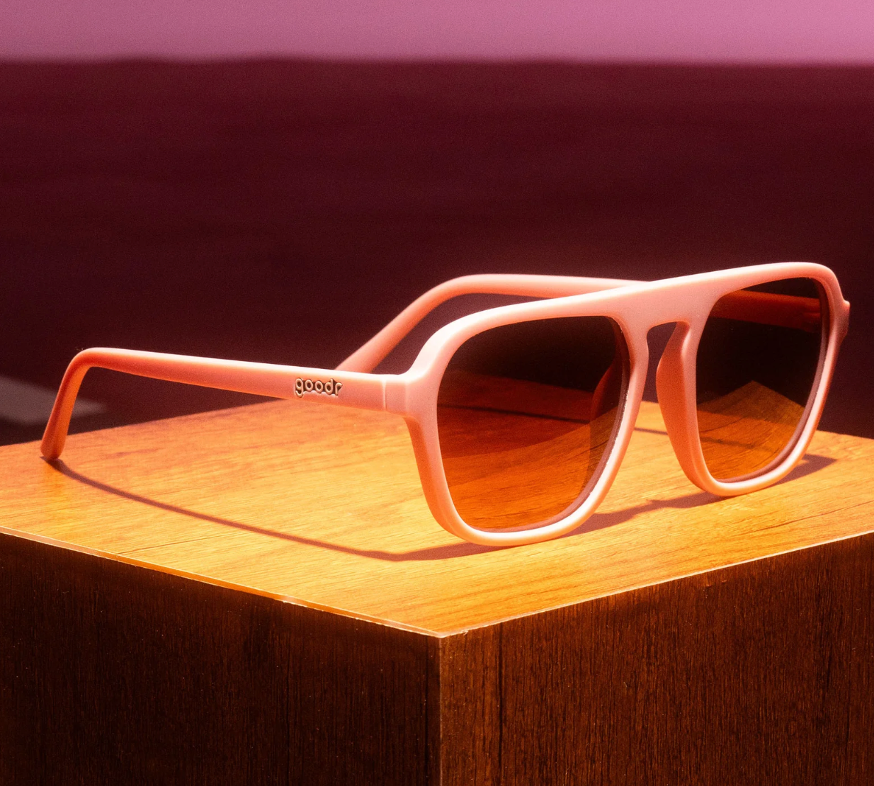 GOODR RETRO G SUNGLASSES