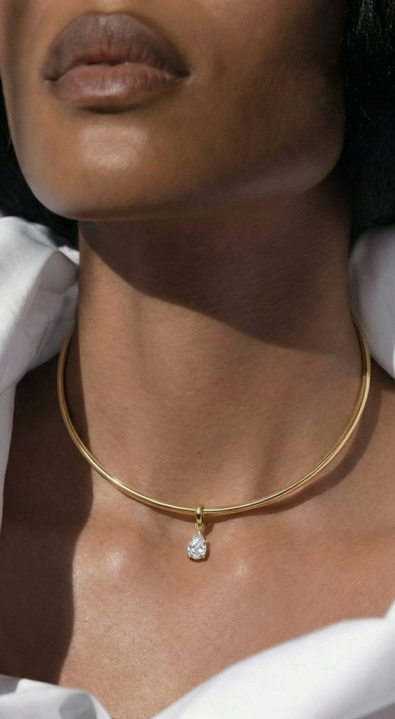 SAHIRA ALEXA PEAR CUT CUFF NECKLACE