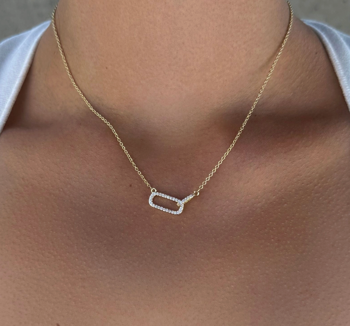 ADORNIA LINKED NECKLACE