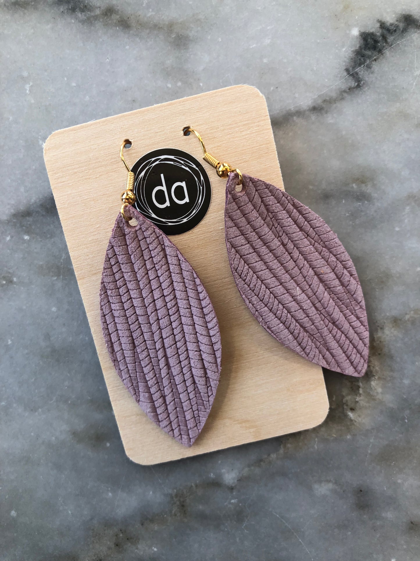 DEER ADDIE LARGE LEAF EARRING