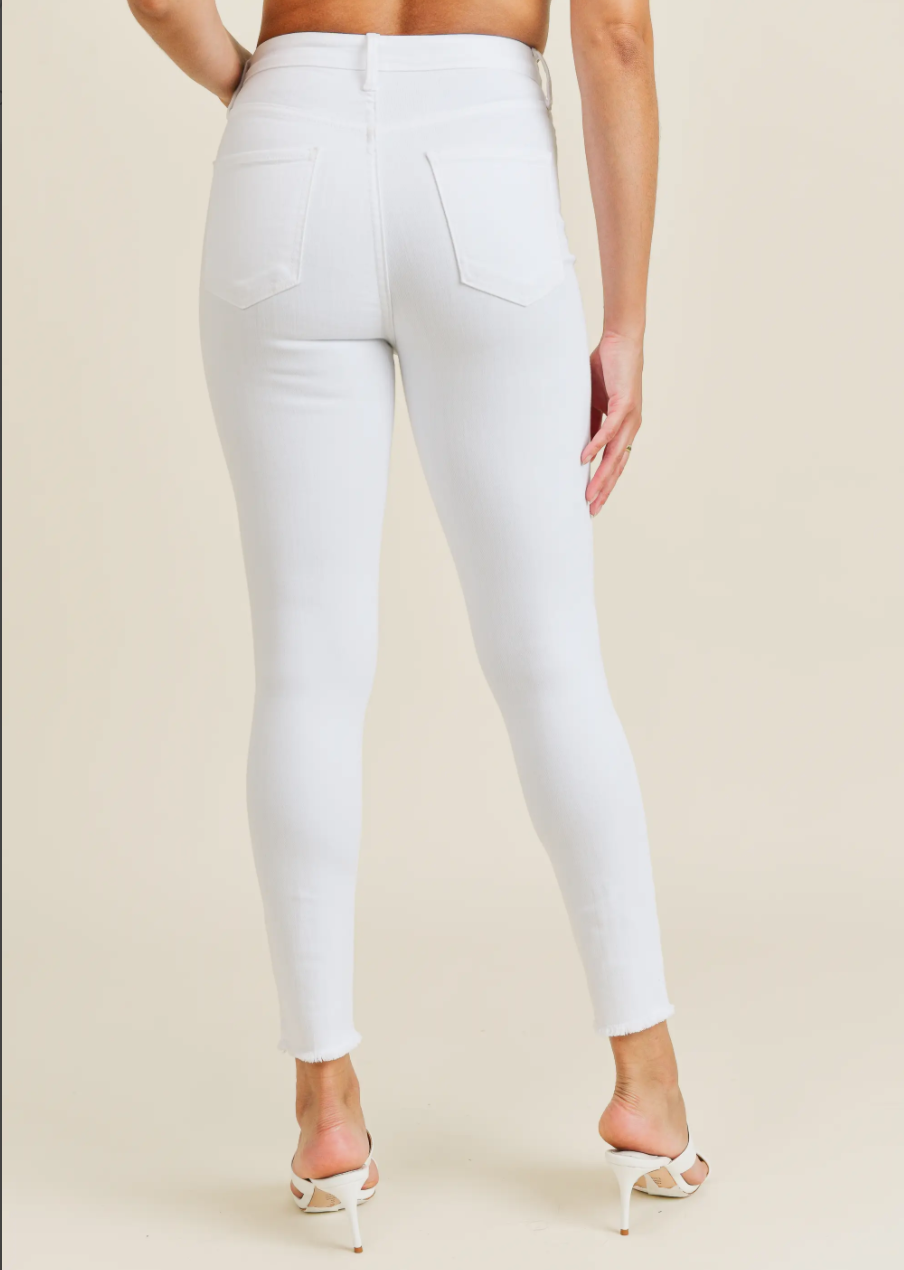 JUST BLACK DENIM WHITE JEAN