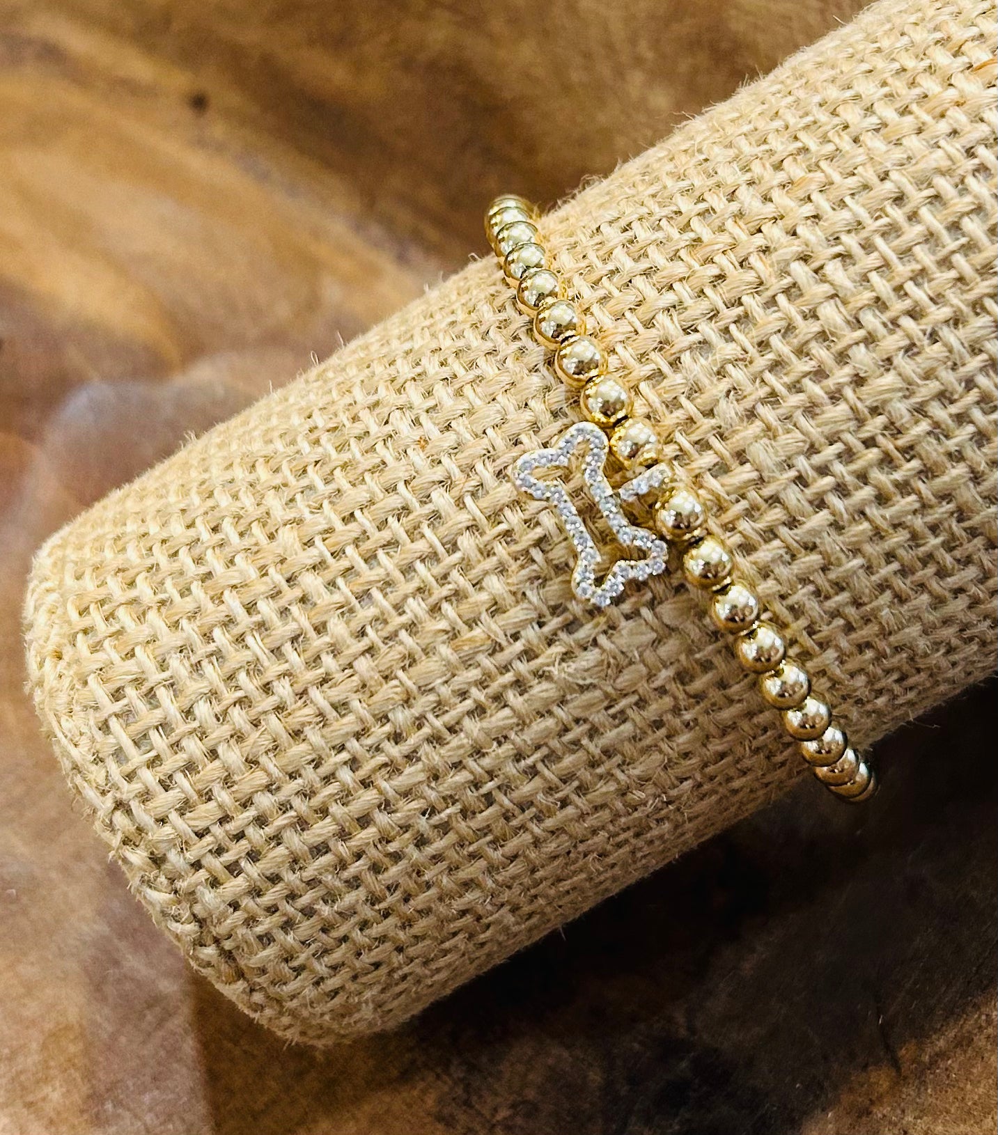 PURPLESKY GOLD BALL BEAD STRETCH BRACELET