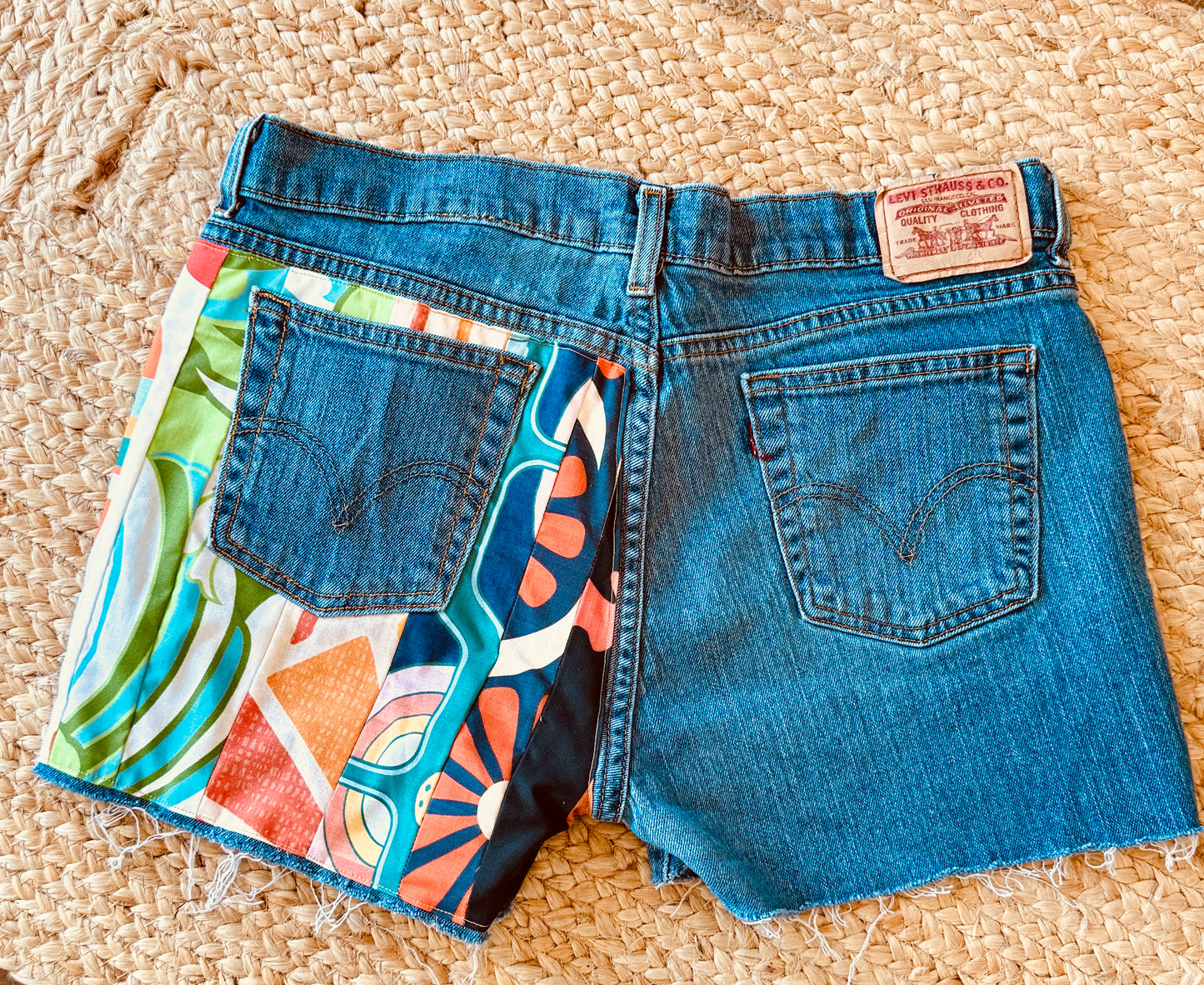 LEVI NEW LIFE CUSTOM SHORTS