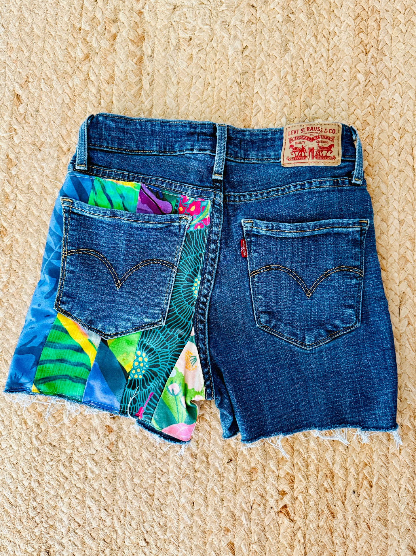 LEVI NEW LIFE CUSTOM SHORTS