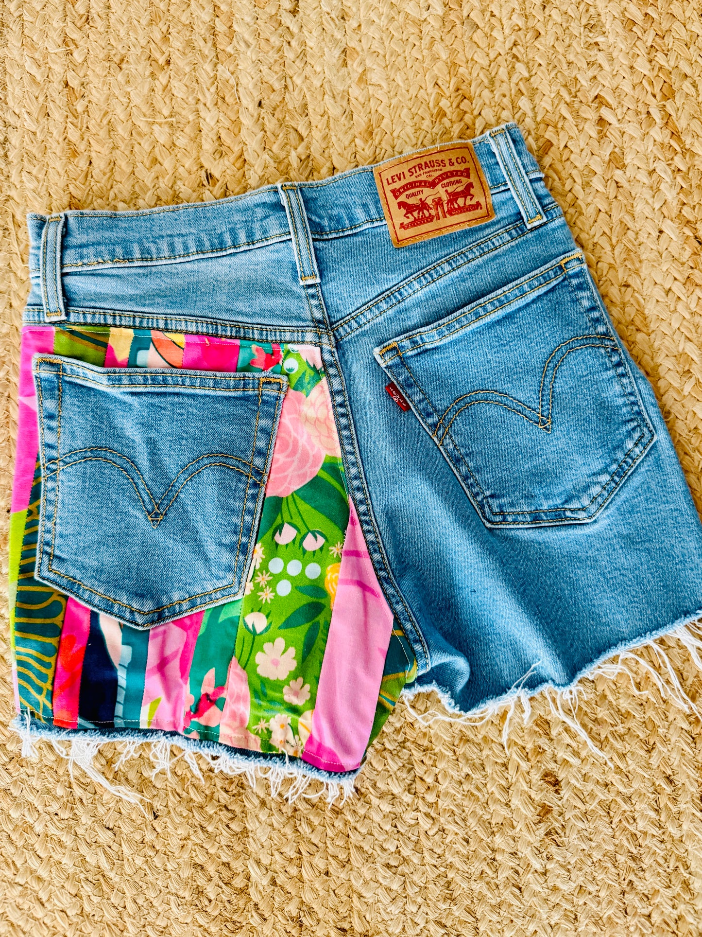 LEVI NEW LIFE CUSTOM SHORTS