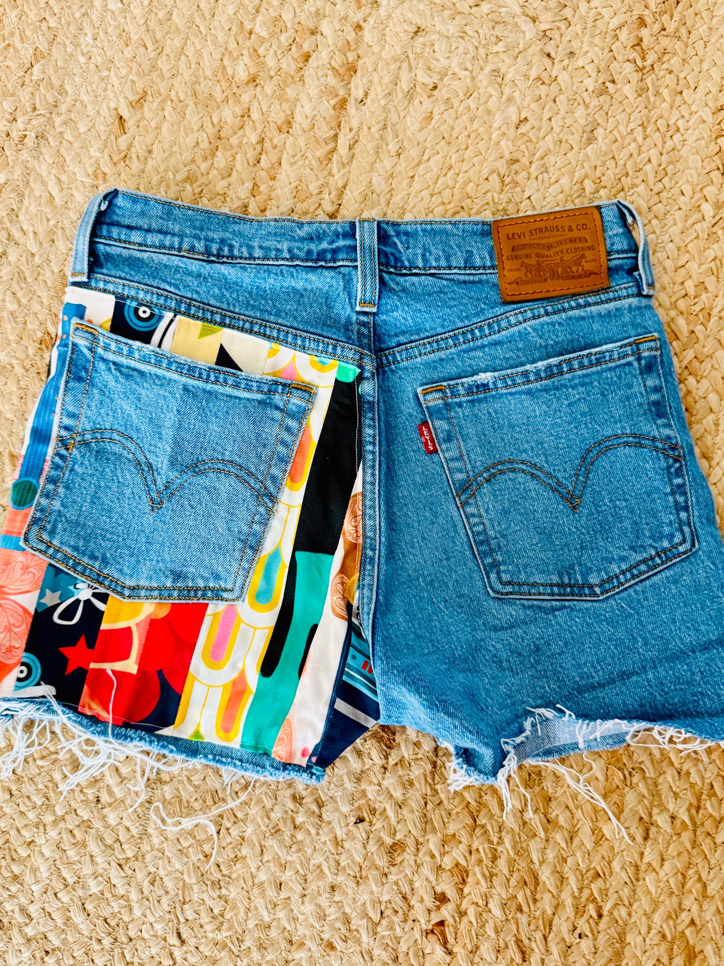 LEVI NEW LIFE CUSTOM SHORTS