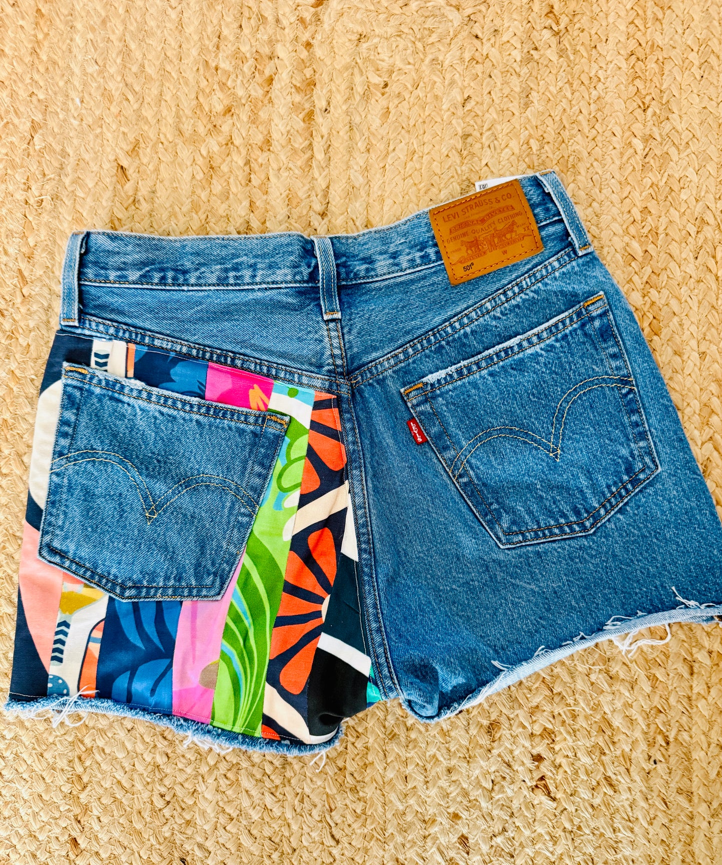 LEVI NEW LIFE CUSTOM SHORTS