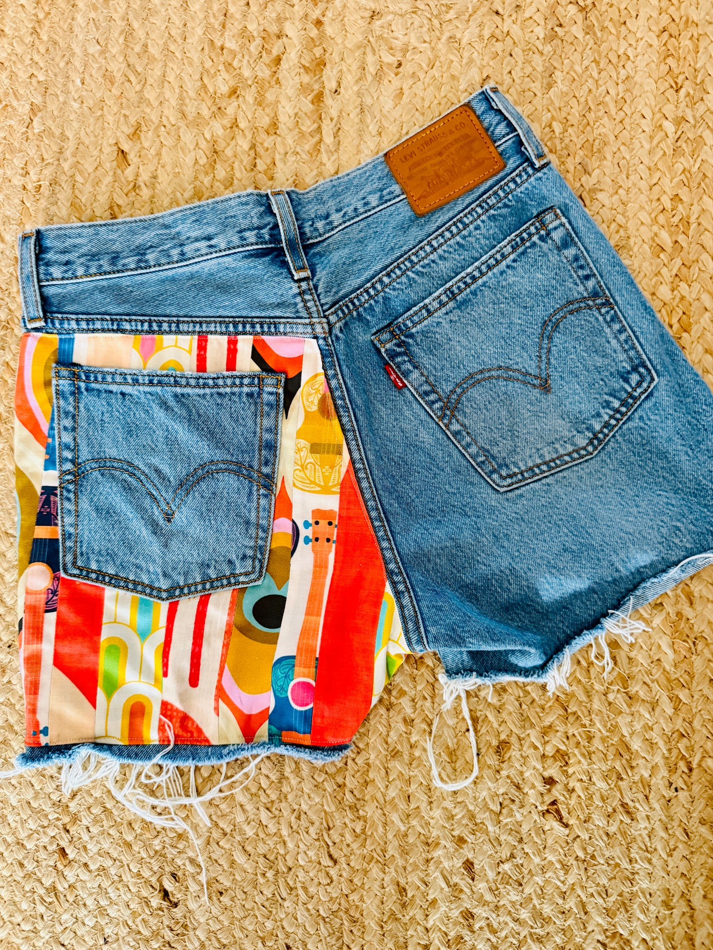 LEVI NEW LIFE CUSTOM SHORTS