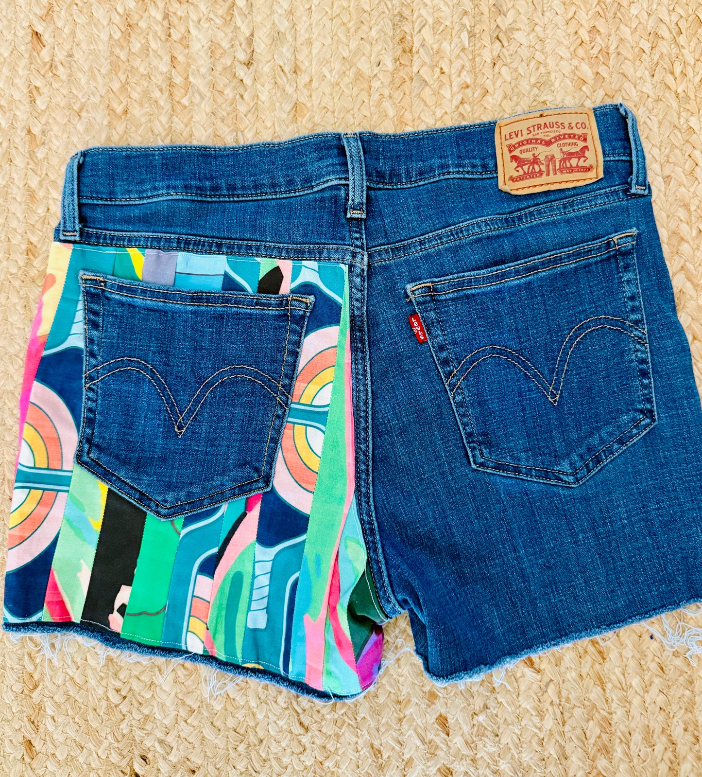 LEVI NEW LIFE CUSTOM SHORTS