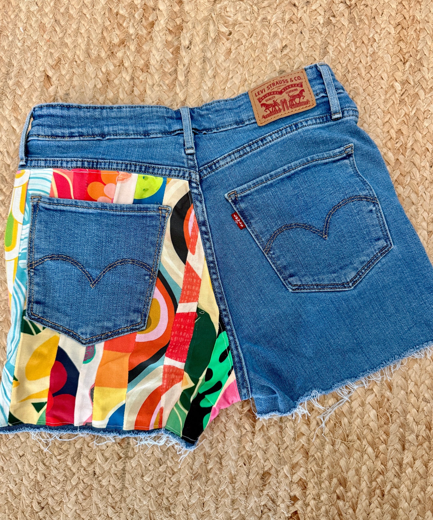 LEVI NEW LIFE CUSTOM SHORTS