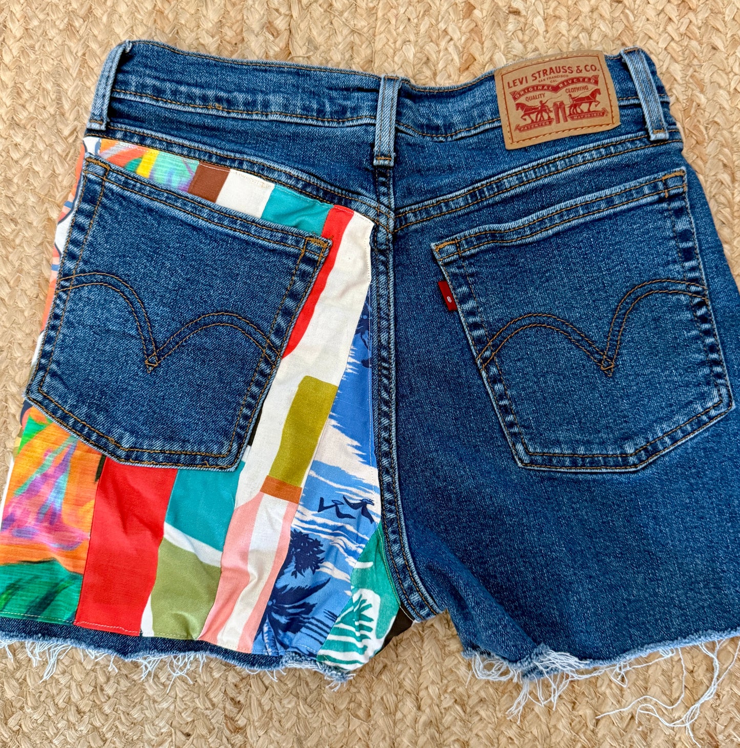 LEVI NEW LIFE CUSTOM SHORTS