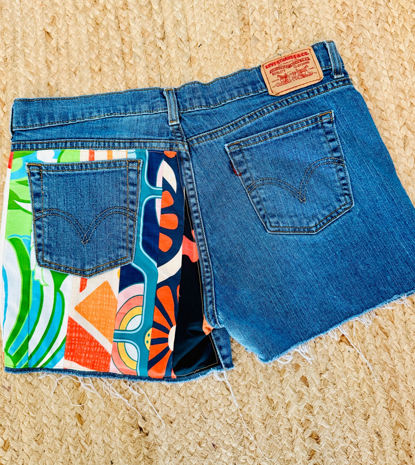 LEVI NEW LIFE CUSTOM SHORTS