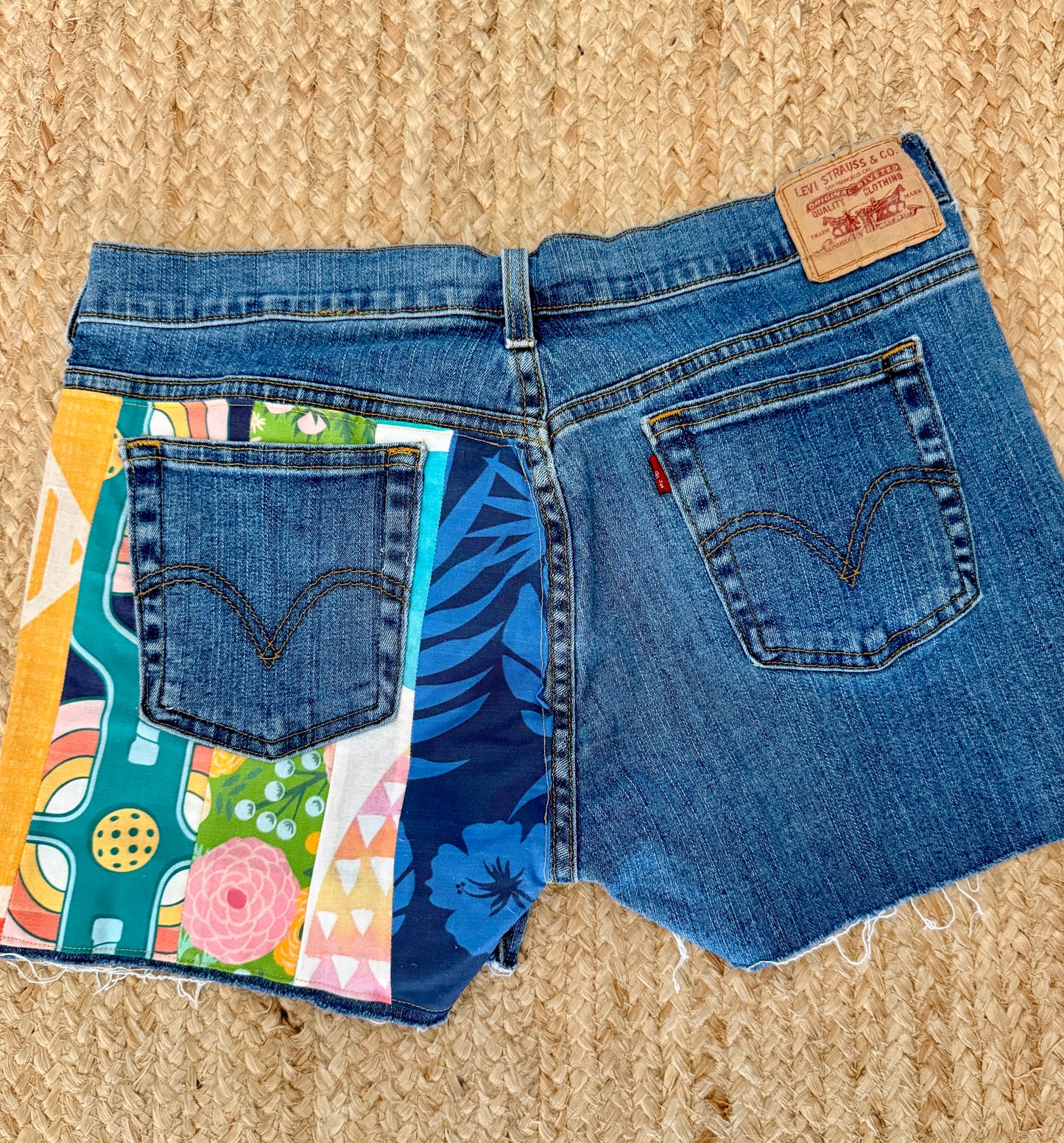 LEVI NEW LIFE CUSTOM SHORTS