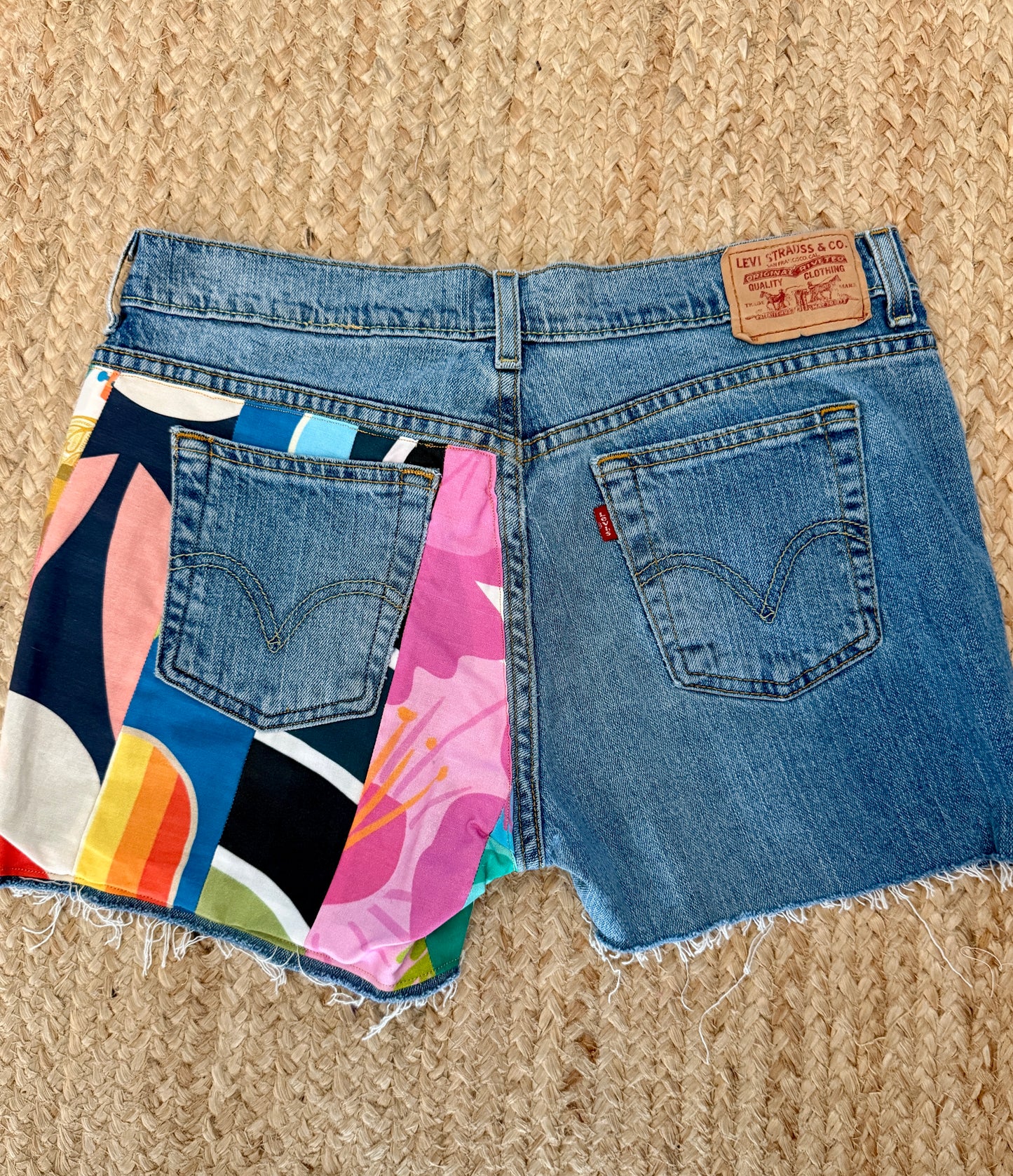 LEVI NEW LIFE CUSTOM SHORTS