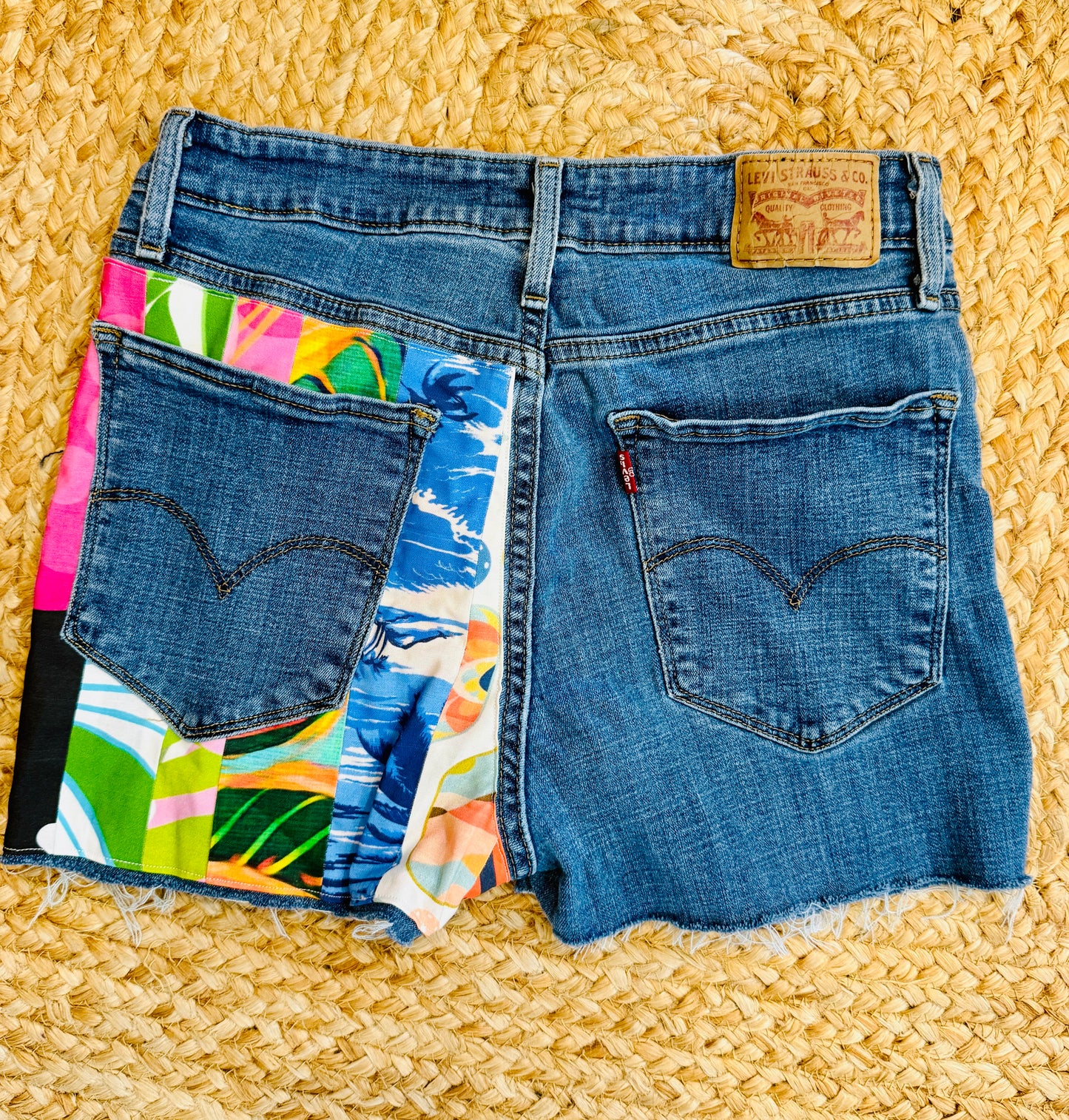 LEVI NEW LIFE CUSTOM SHORTS