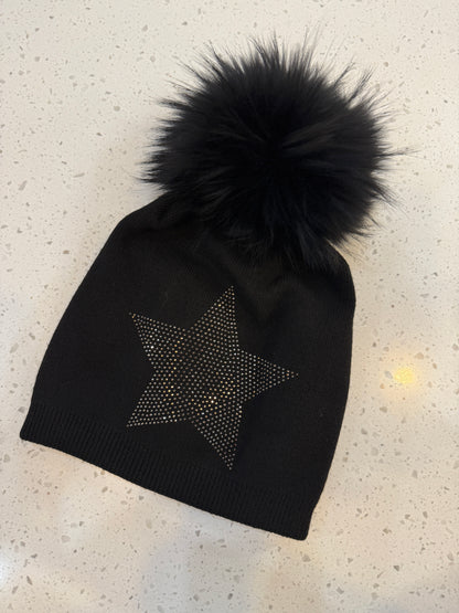 LINDA RICHARDS POM HAT