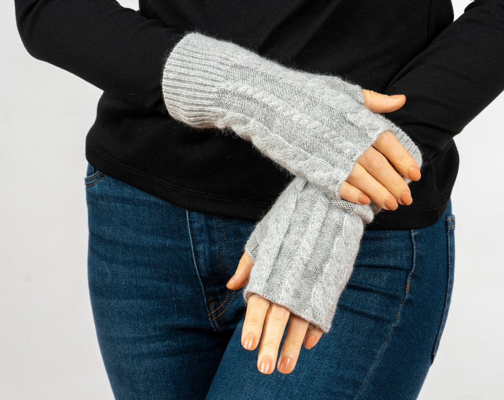 HAUTE SHORE CABIN FINGERLESS GLOVES