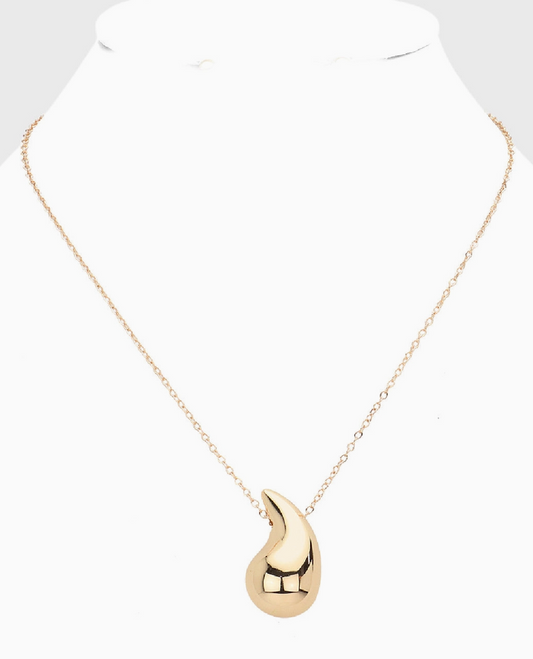 EMBELLISH DROP NECKLACE