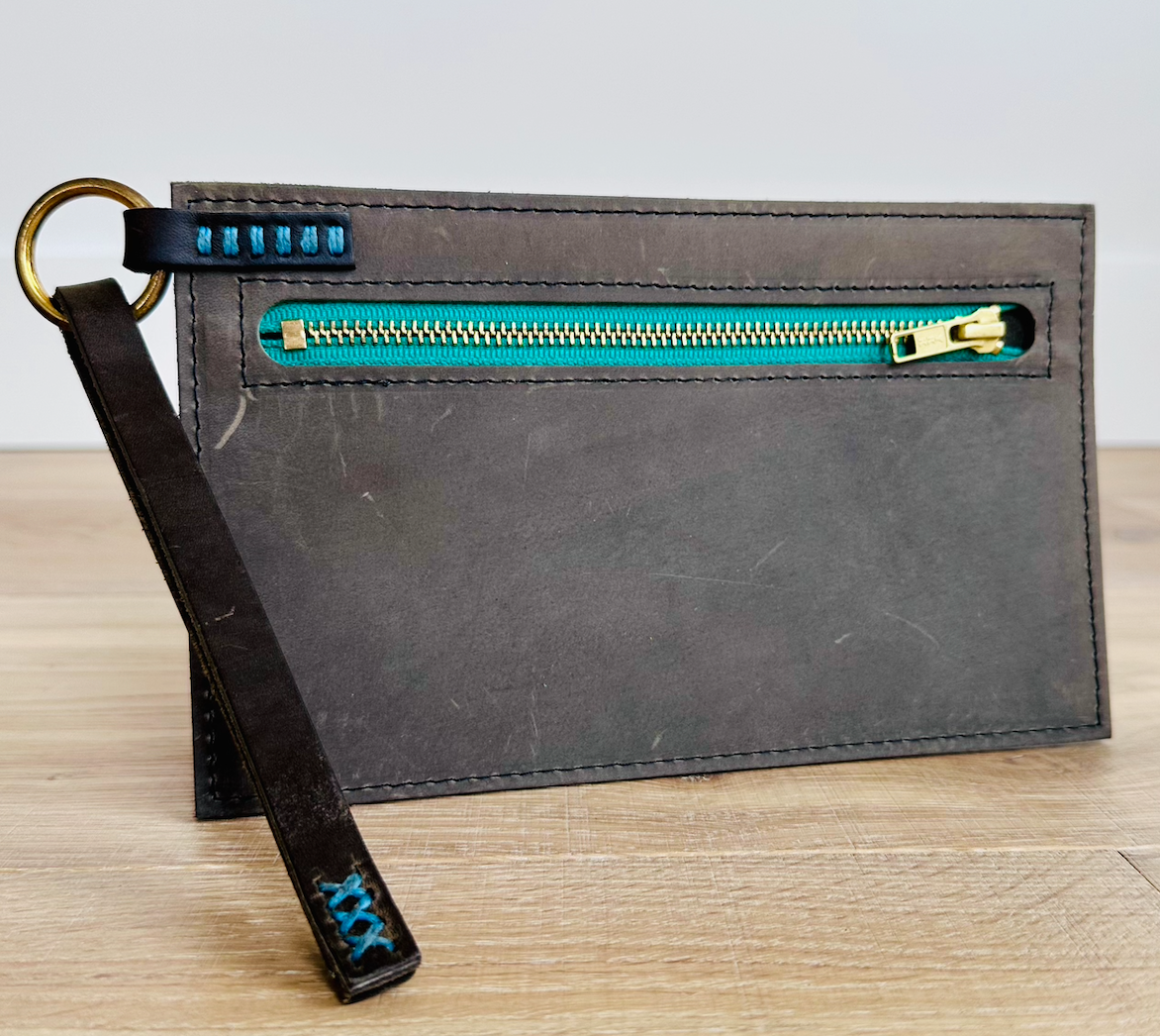 WOLF LEATHER CLUTCH