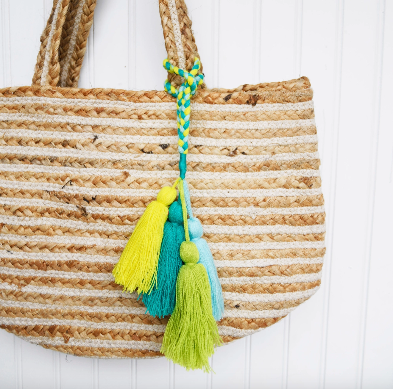 CHLOE & LEX TAMMY TASSEL