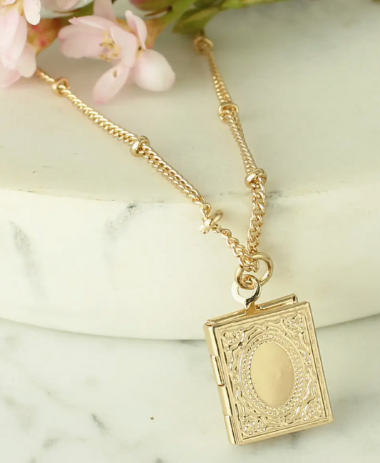 ZAD BOOK LOVER LOCKET NECKLACE