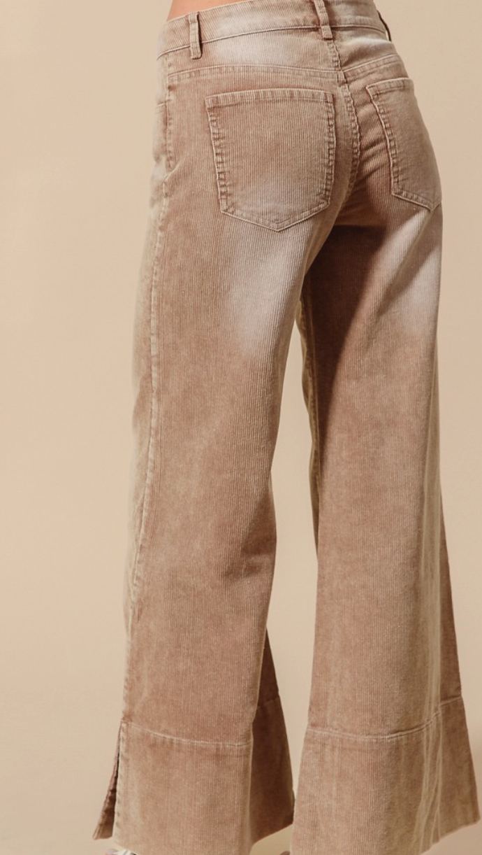 SO ME FLARED CORDUROY PANT