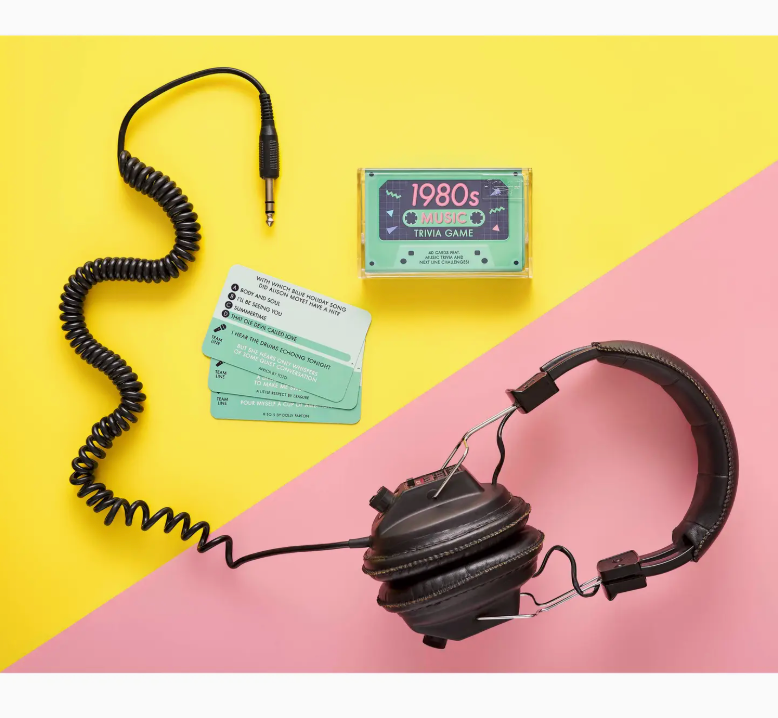 CHRONICLE BOOKS TRIVIA TAPES