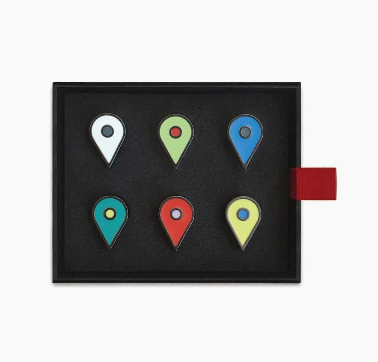 MADE MARKET MAP TACK SET