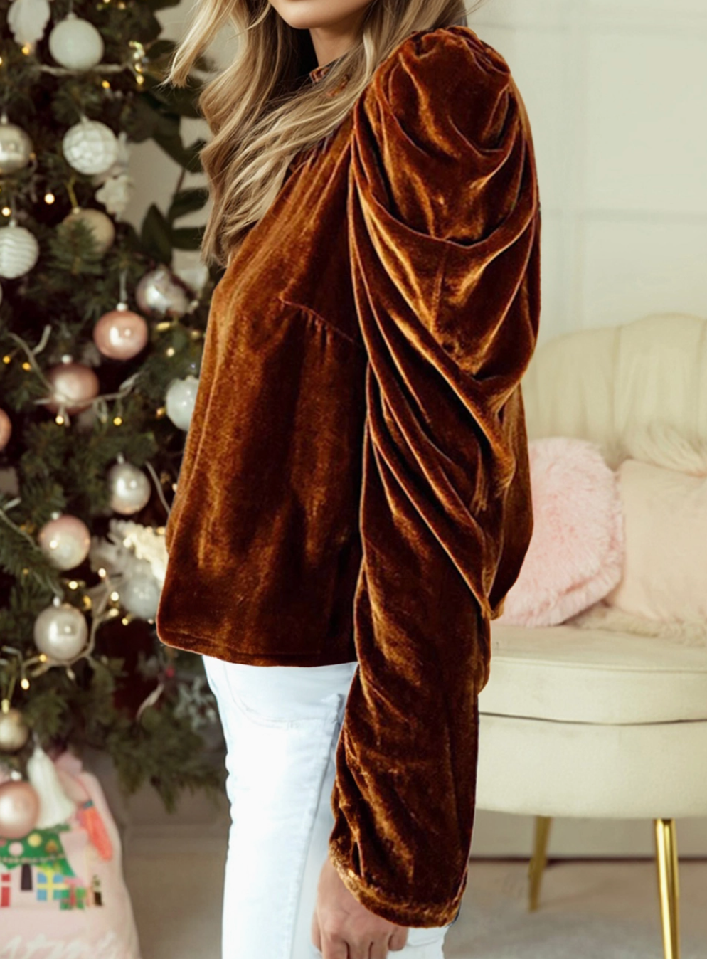 1 THE WOMAN FRILLED COLLAR VELVET TOP