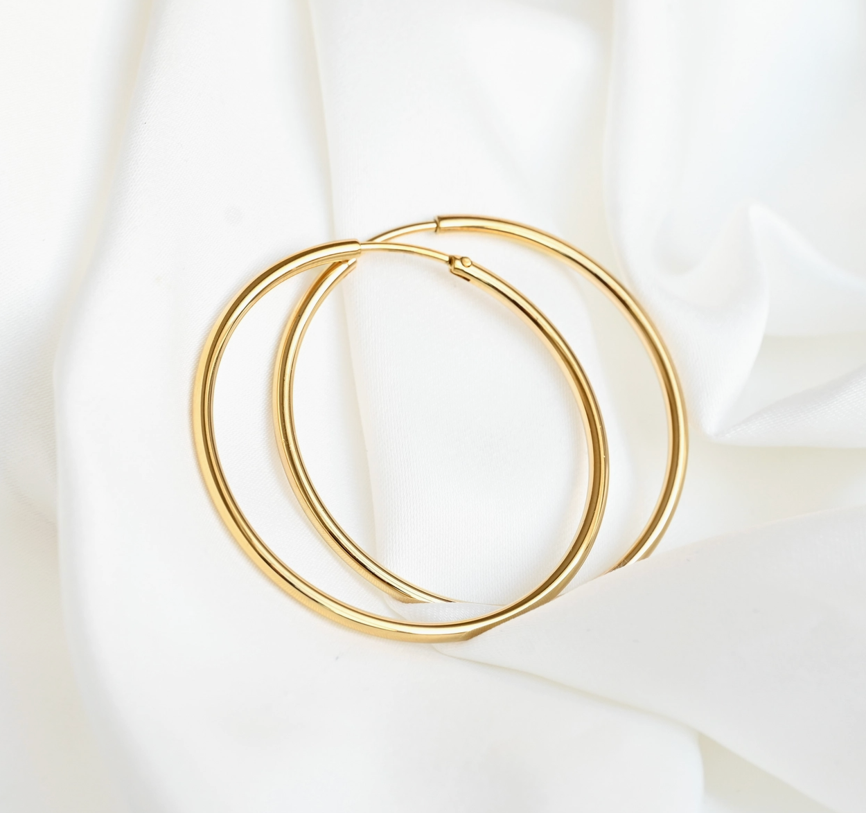 BLUEYEJEWELRY EARRINGS