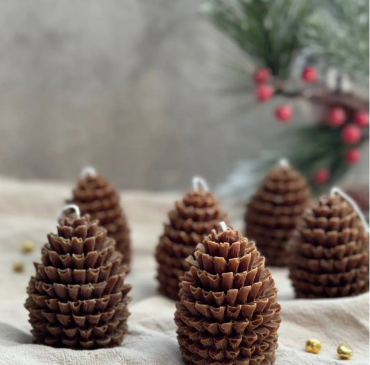 LA AROMA WOODLAND CANDLES