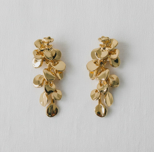 ELLEMADERA LEAF TASSLE EARRINGS